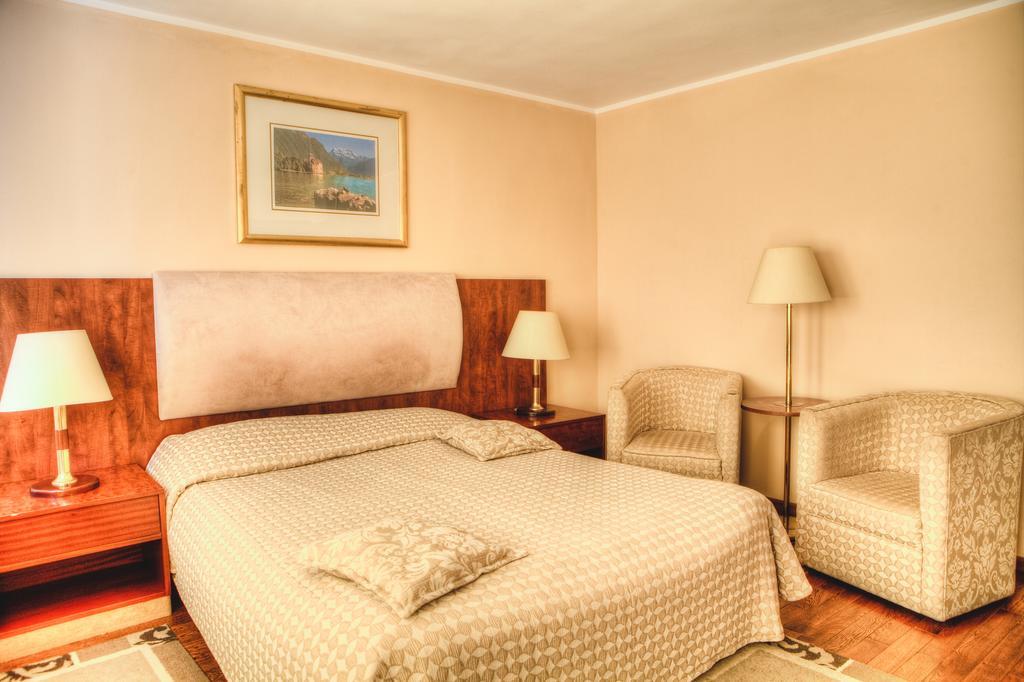 Vila Pinul Si Mesteacanul Hotel Poiana Brașov Zewnętrze zdjęcie