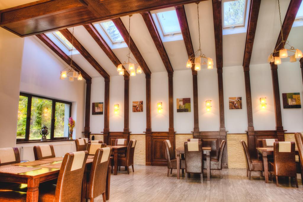 Vila Pinul Si Mesteacanul Hotel Poiana Brașov Zewnętrze zdjęcie